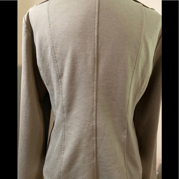 209 Military Style Jacket, Zip Front, Small - Picture 6 of 7